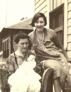 Bridget Loreto (Killeen) Lahey, with daughter Mary Gladys (Lahey) Cunningham and grandson John Cunningham